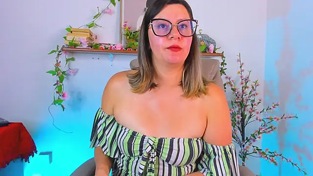 Chanelll_Taylorr_ webcam