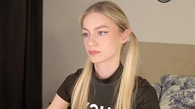 GabriellaOlsen webcam