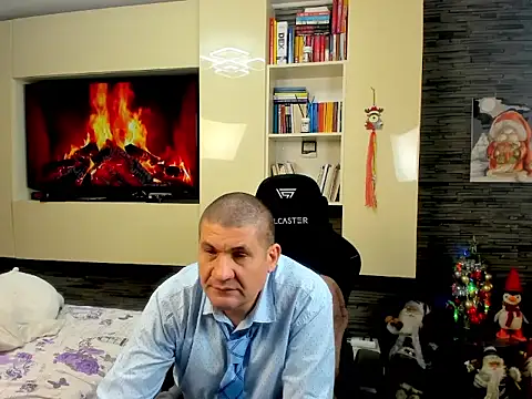 SpartacusDaddy48 webcam