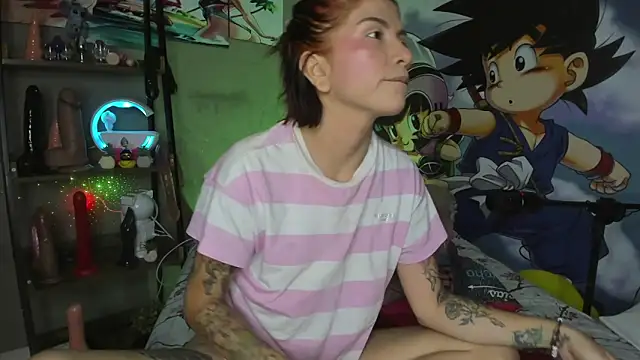 Shadia_Squirt webcam