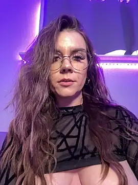 maggymayi - MaggyMayI's free webcam - UK Sex Cams