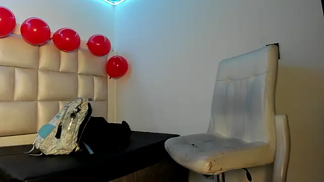 peyton__wat - Peyton__wat's free webcam - UK Sex Cams