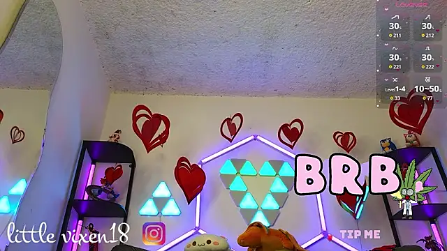 littlevixen18 webcam