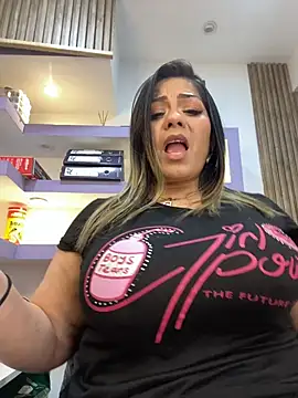 isabella_horney_ webcam