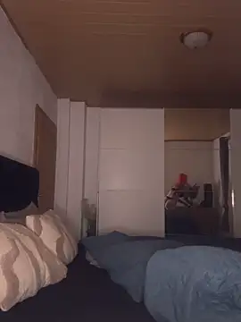 ScarletVixenLive webcam