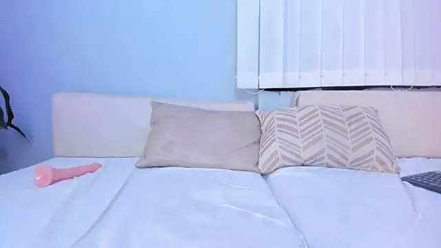 amber_novoa - Amber_Novoa's free webcam - UK Sex Cams