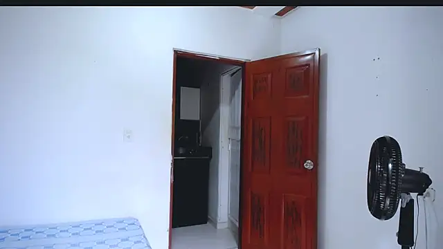 hanny_9 - Hanny_9's free webcam - UK Sex Cams