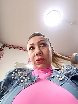 Webcam Model (coral_smitth)  is live.Free join now!