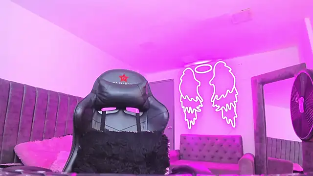 silvana__miller webcam