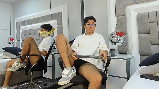 austin_reeds - Austin_Reeds's free webcam