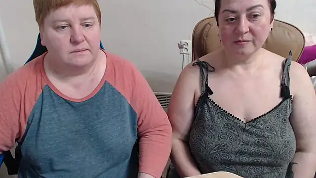 Bertie_Adeline webcam