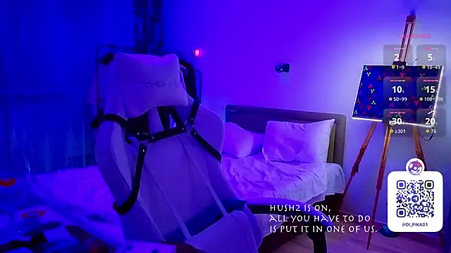 c10h15on1 - C10h15on1's free webcam - UK Sex Cams