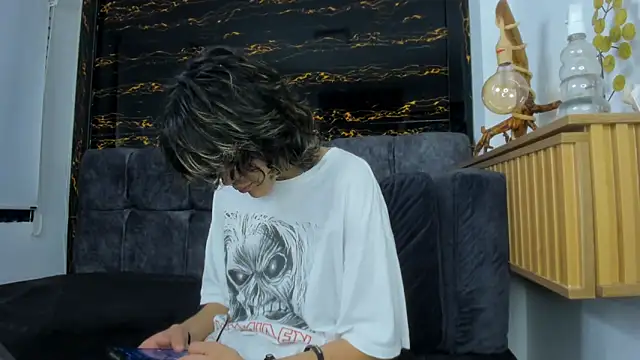 Diamond_twink webcam