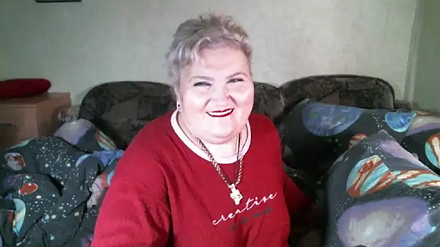 lana555 - Lana555's free webcam - UK Sex Cams