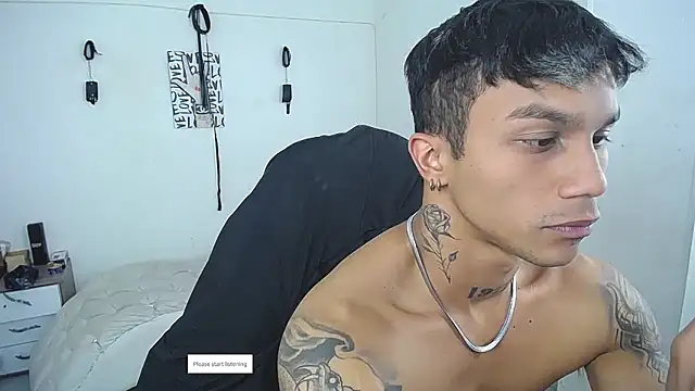 Leonard_Price webcam