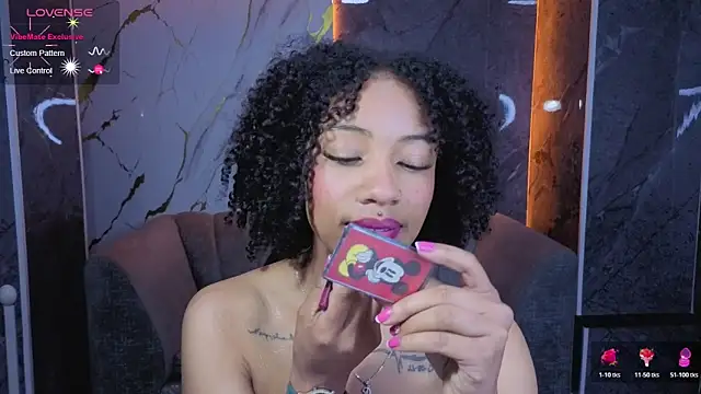 private live sex show Violeth B