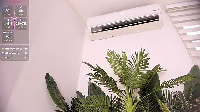 stephanymonroe webcam