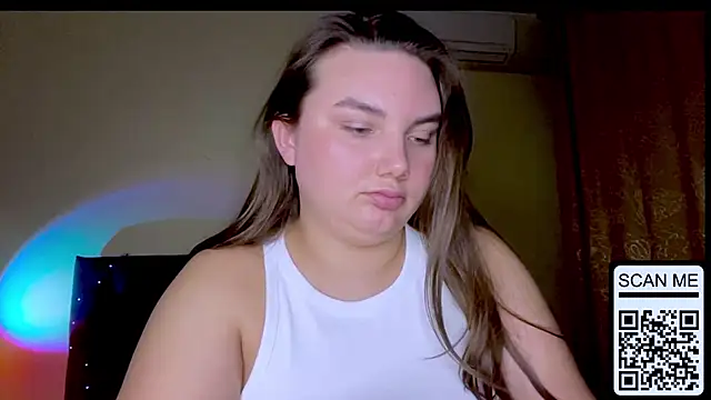 Dreamyblushfairy webcam