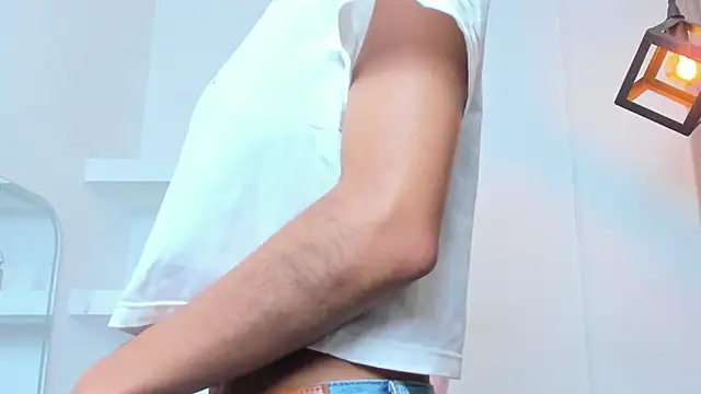 IsabellaMonet webcam