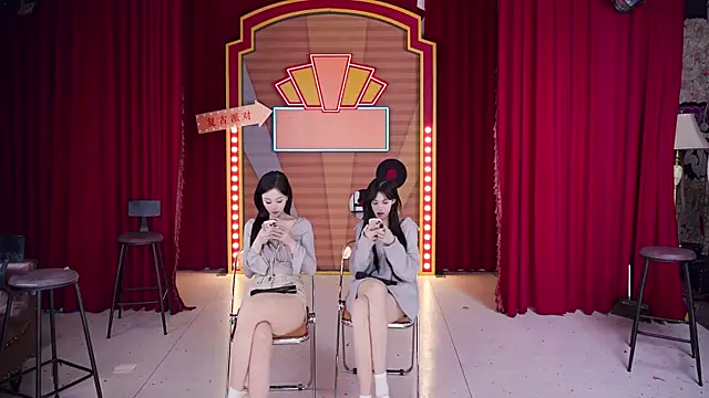 美女SMN-0002在线直播