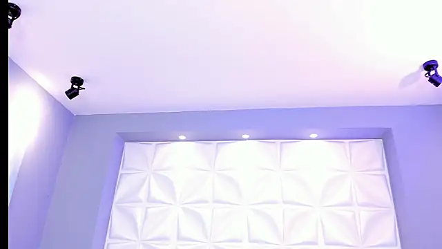 EXTRAHORNYNINA webcam