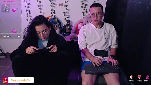 Tina_4_Charlie webcam