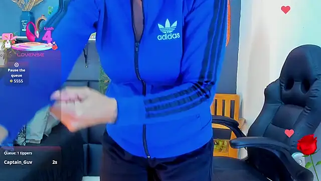 yessila_parker webcam