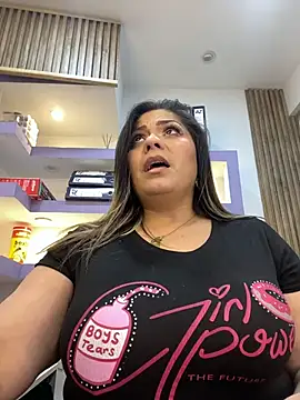 isabella_horney_ webcam