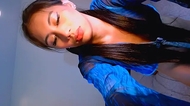 bigmeatcock_luna webcam