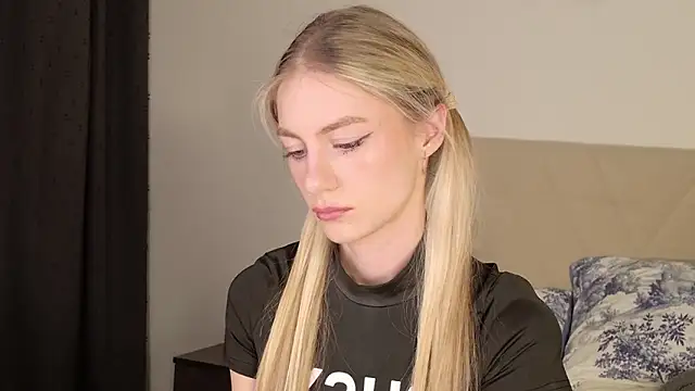 GabriellaOlsen webcam