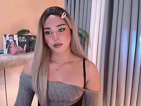 magnificent_kitana webcam