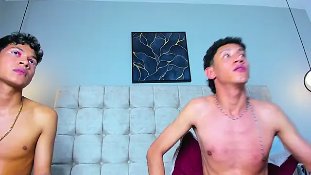 twink_royale18 webcam