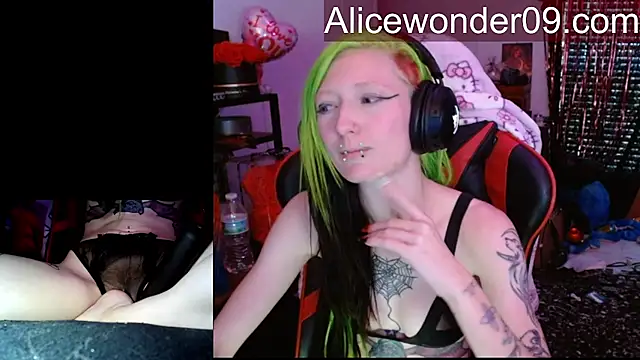 alicewonder09 webcam