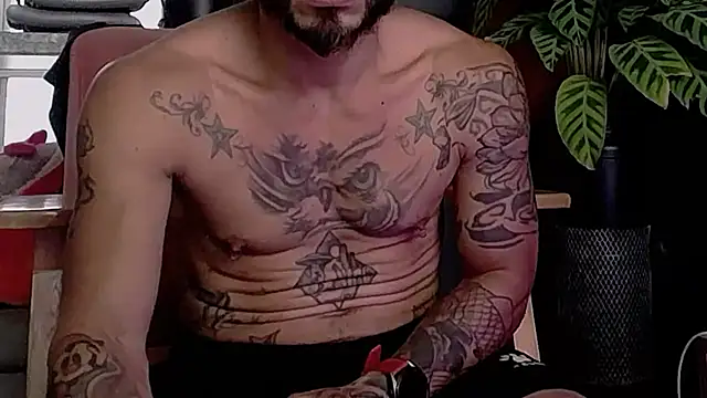 callme_douglas webcam