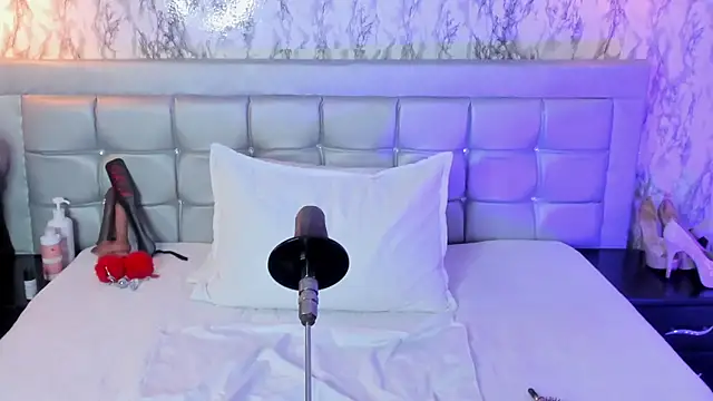 MELODYY_SWEET webcam