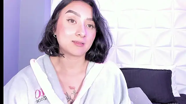 EXTRAHORNYNINA webcam