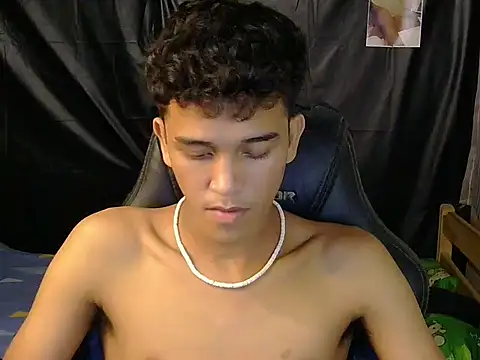 Preview of hugekenbigcock