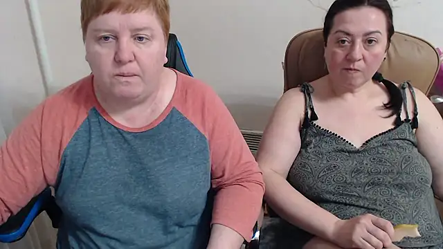 bertie_adeline - Bertie_Adeline's free webcam - UK Sex Cams