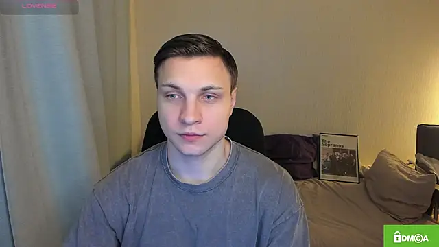 handsome_guy01 webcam