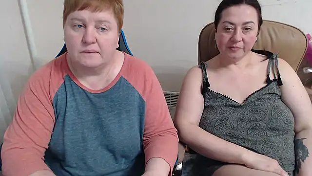 Bertie_Adeline webcam