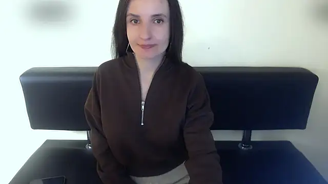 laimav_ - LaimaV_'s free webcam - UK Sex Cams