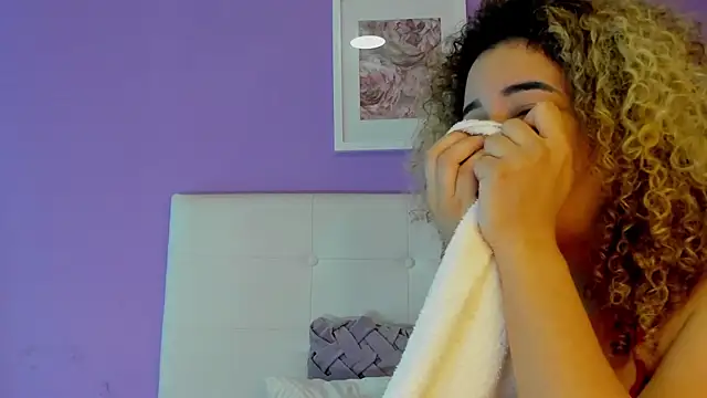 Charlotte11-11 webcam