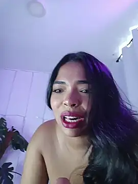 VickyGrey webcam