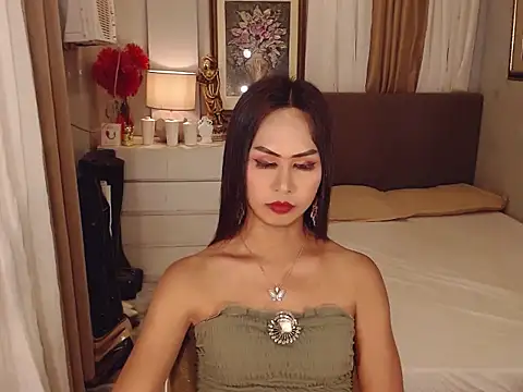 Nathalieheartt webcam