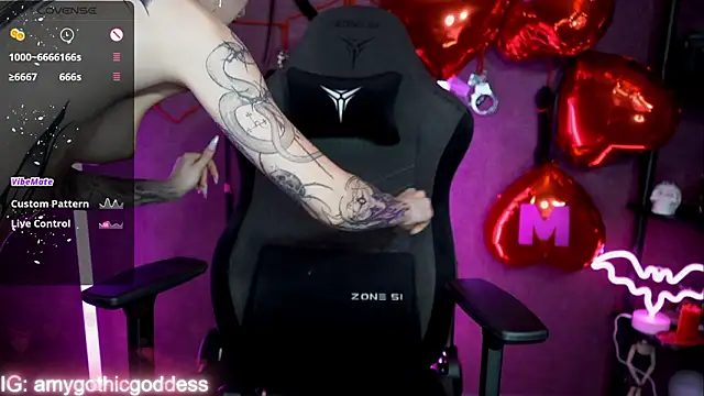 amywhitenessxx webcam