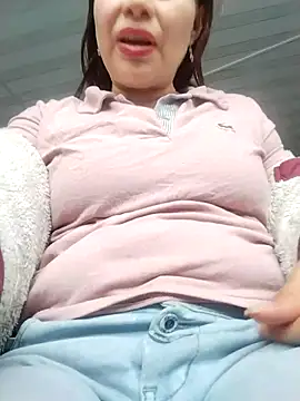 laracaliente - LaraCaliente's free webcam - UK Sex Cams