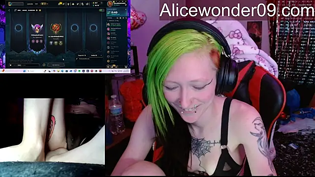 alicewonder09 webcam