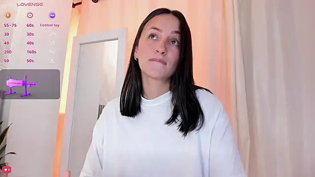 Sally_Azmani_ webcam