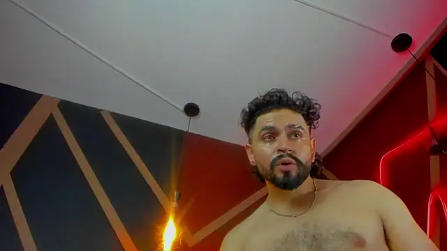 RashelANDCerverus webcam