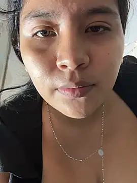 Webcam Model (moncerrat_luna)  is live.Free join now!